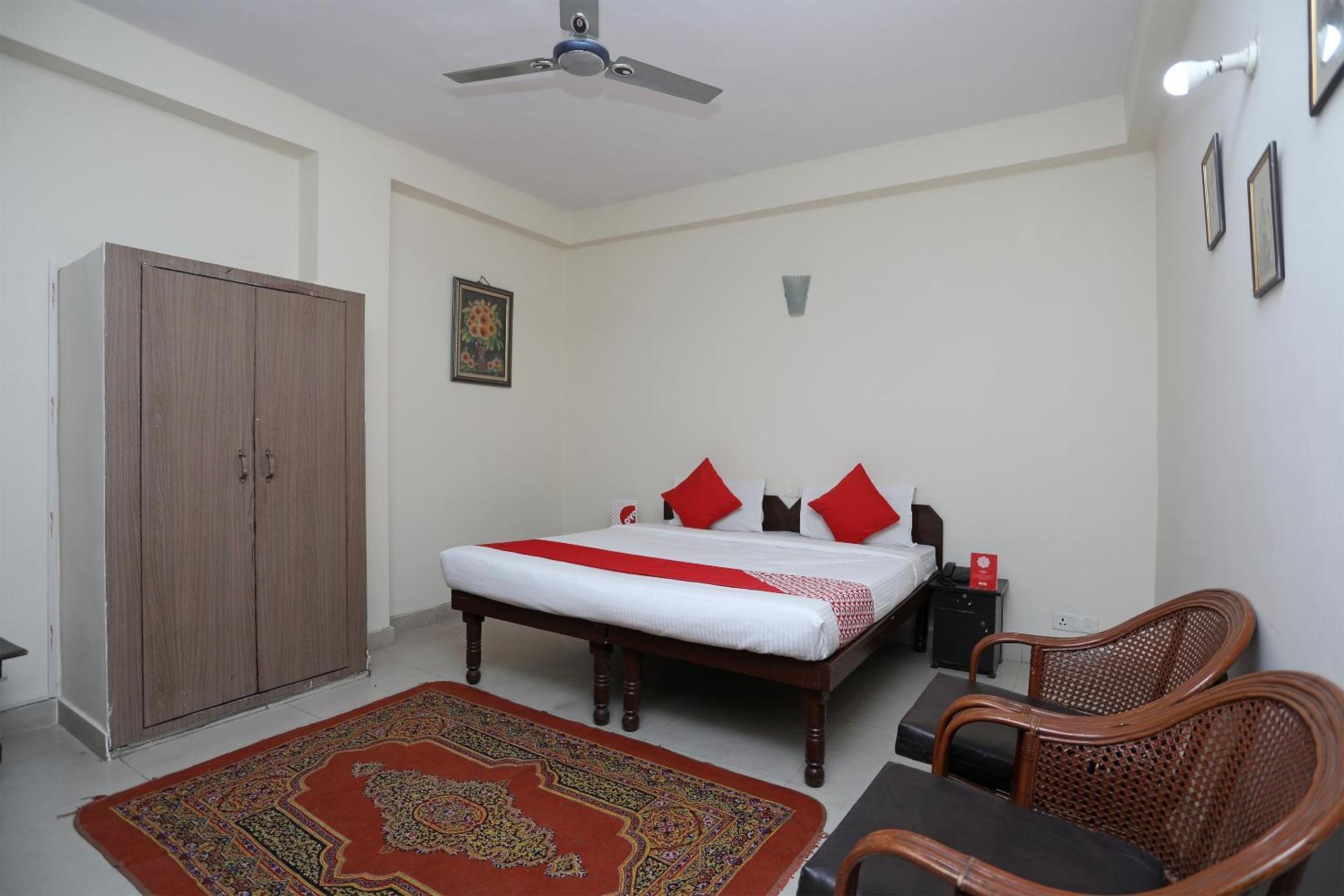 Hotel O Celebration Bnb Home Делі Екстер'єр фото